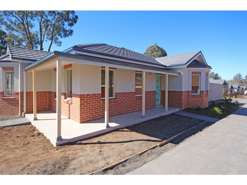 60 Castlereagh Street, Tahmoor NSW 2573