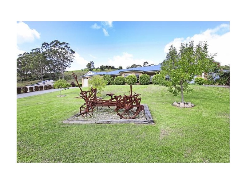 6 Sawadee Drive, Razorback NSW 2571