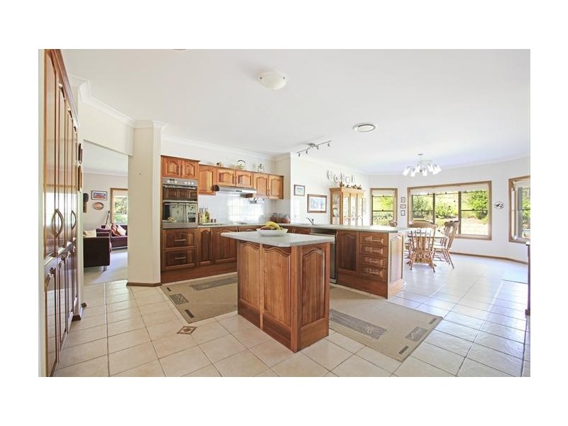 6 Sawadee Drive, Razorback NSW 2571