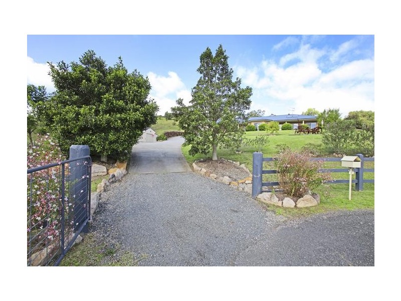 6 Sawadee Drive, Razorback NSW 2571