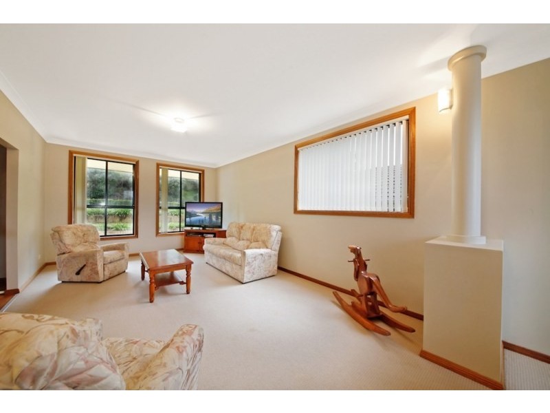 4  Mueller Way, Mount Annan NSW 2567