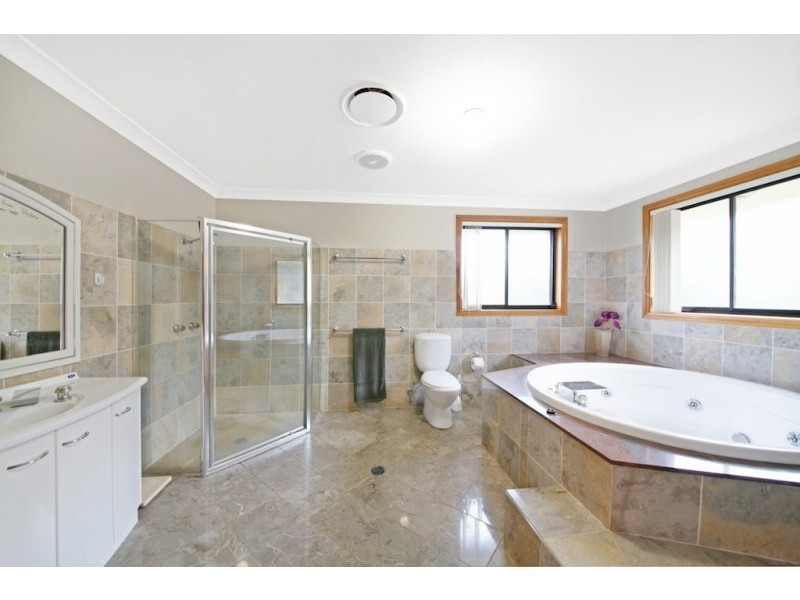 4  Mueller Way, Mount Annan NSW 2567
