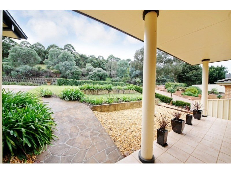 4  Mueller Way, Mount Annan NSW 2567