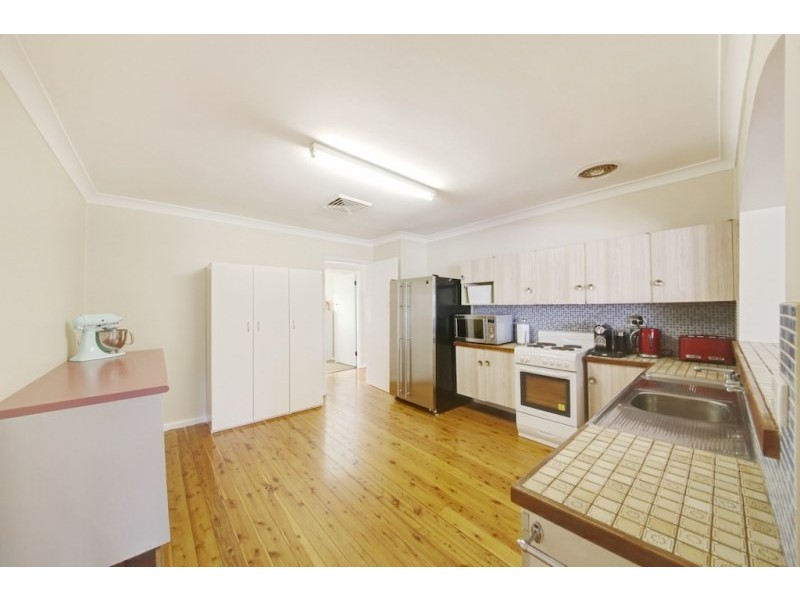 20 Macquarie Avenue, Camden NSW 2570
