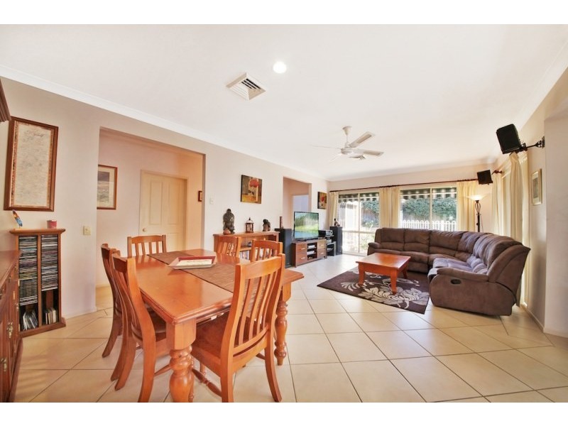 50 Rose Drive, Mount Annan NSW 2567