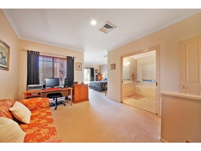 50 Rose Drive, Mount Annan NSW 2567