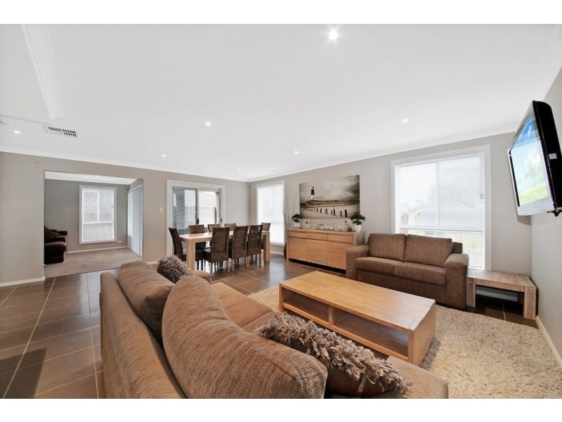 5 Balzer Street, Camden Park NSW 2570