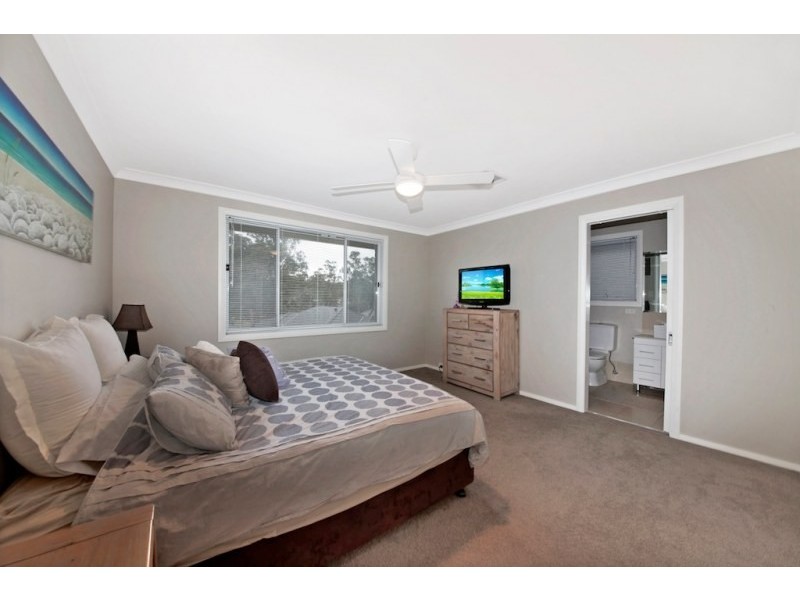 5 Balzer Street, Camden Park NSW 2570