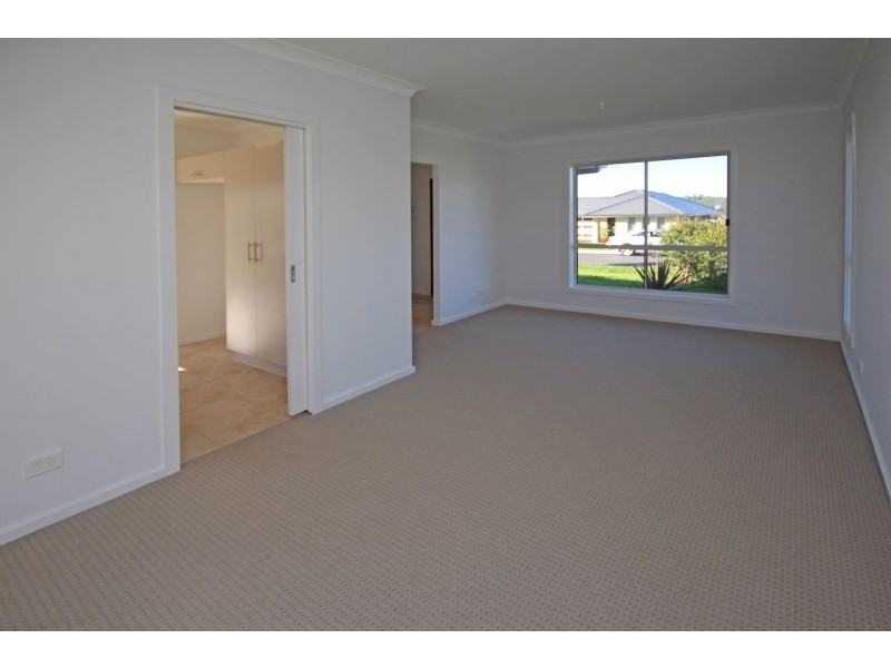 53 Indigofera Circuit, Mount Annan NSW 2567
