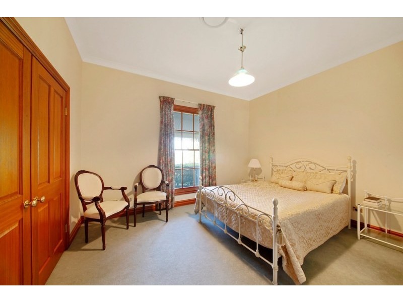 3 Haddin Place, Camden NSW 2570
