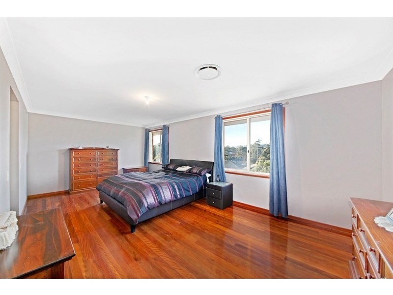 1 Dore Place, Mount Annan NSW 2567