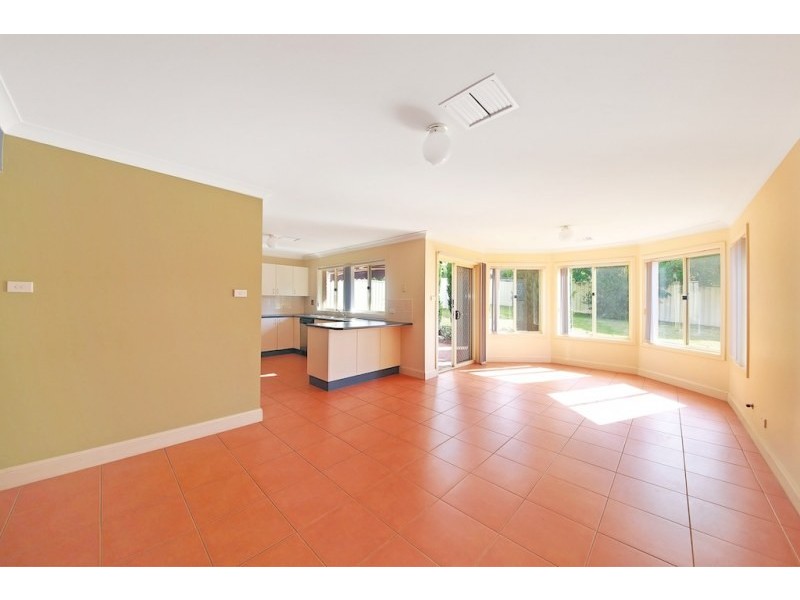 31 Banksia Road, Mount Annan NSW 2567