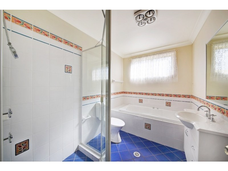 31 Banksia Road, Mount Annan NSW 2567