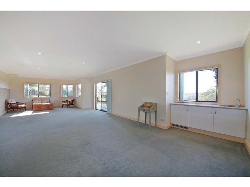 The Oaks NSW 2570
