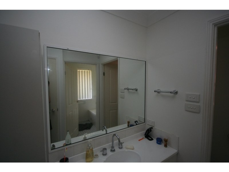 Unit 2/68 Doncaster Avenue, Narellan NSW 2567