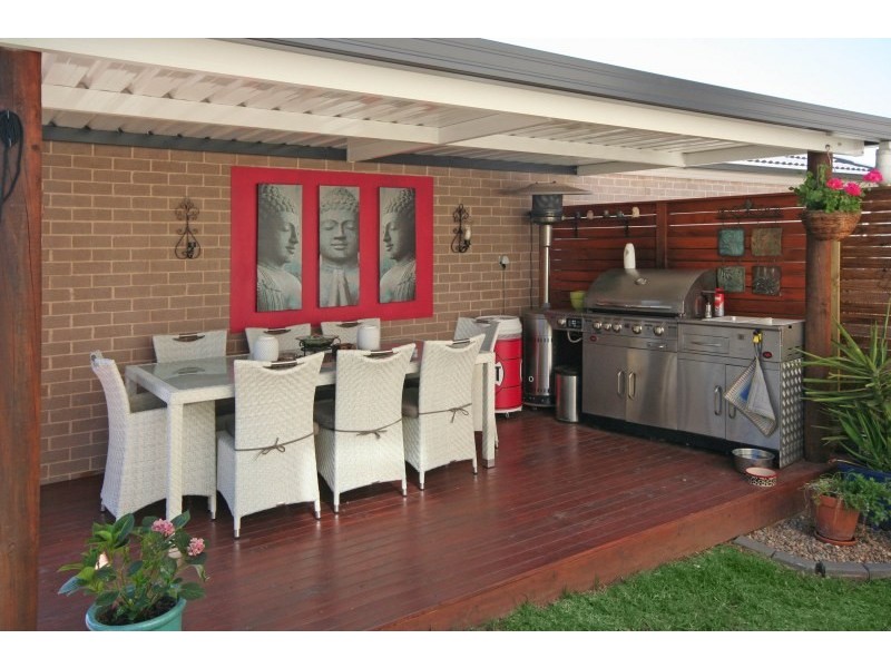 17 Dann Lane, Elderslie NSW 2570