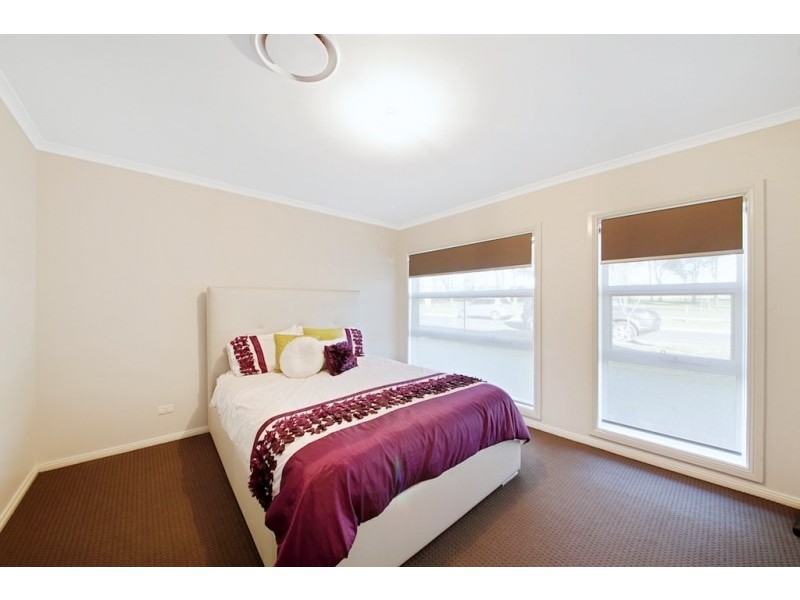 7 Butler Street, Gregory Hills NSW 2557