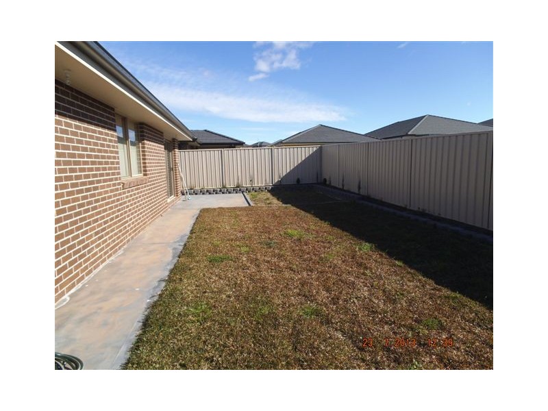 20 Lombardi Circuit, Oran Park NSW 2570