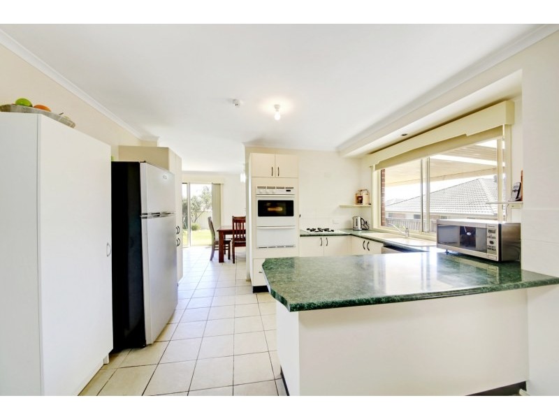 38 Lackey Place, Currans Hill NSW 2567