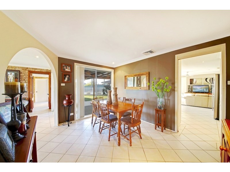 18 Huthnance Place, Camden South NSW 2570