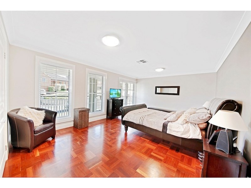 12 Tullet Street, Camden Park NSW 2570