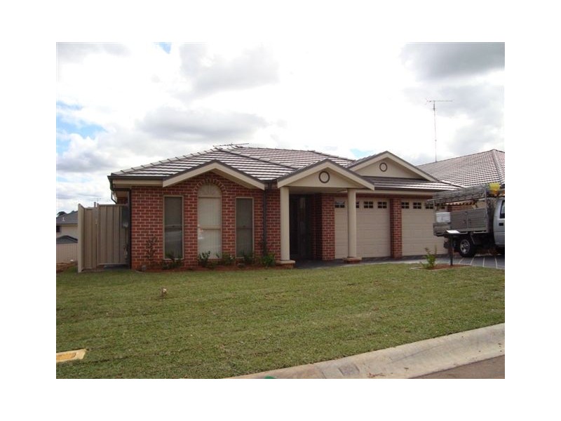 6 Davy Court, Harrington Park NSW 2567