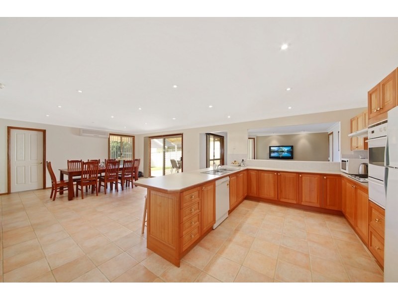 80 Kurrajong Circuit, Mount Annan NSW 2567