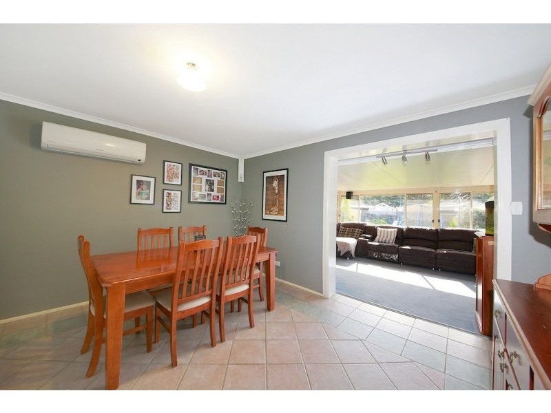 12 Farrendon Place, Mount Annan NSW 2567