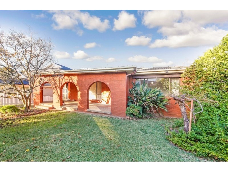 20 Kimbarra Avenue, Camden NSW 2570