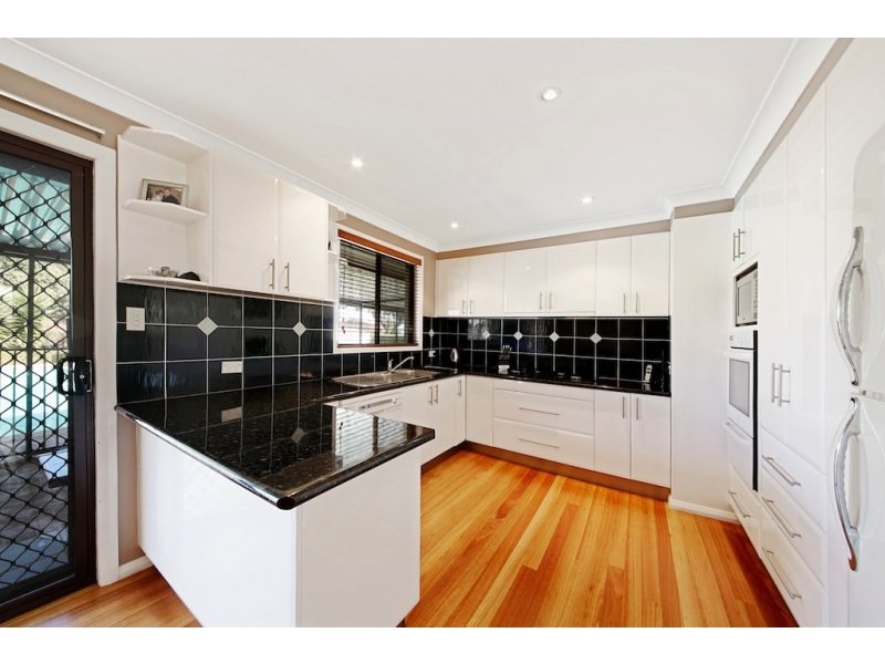 5 West Place, Camden South NSW 2570