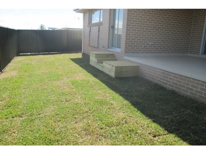 13 Franzman Avenue, Elderslie NSW 2570