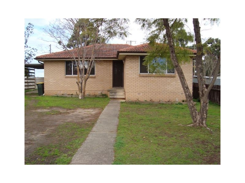 57 Flinders Avenue, Camden South NSW 2570