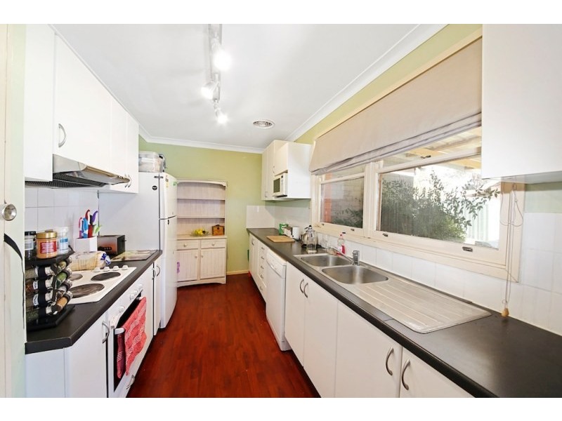 19 Elizabeth Macarthur Avenue, Camden South NSW 2570