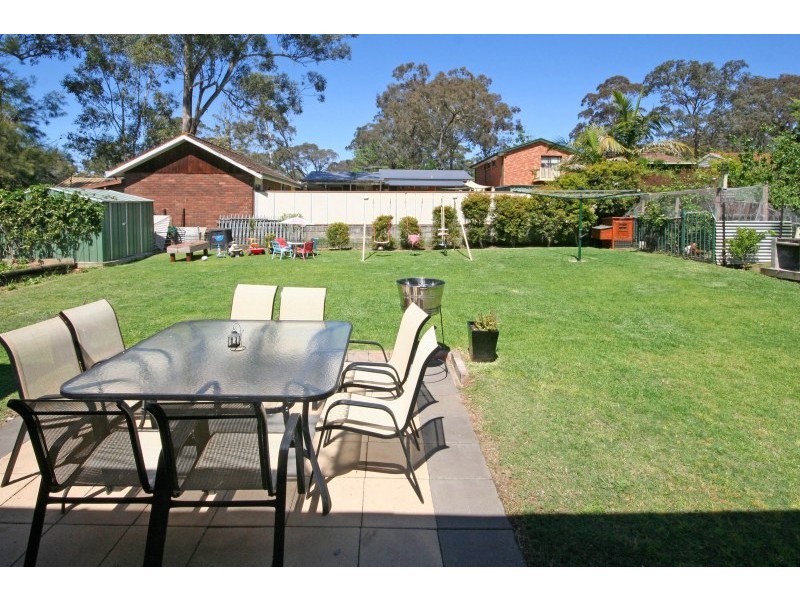 19 Elizabeth Macarthur Avenue, Camden South NSW 2570