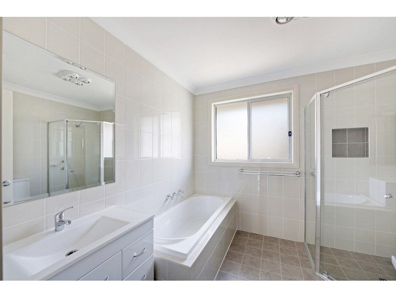 25 Grimes Avenue, Elderslie NSW 2570