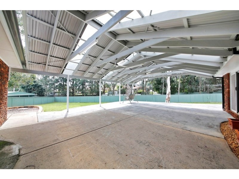 1 Marsh Place, The Oaks NSW 2570