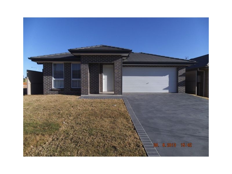 16 Kale Road, Spring Farm NSW 2570