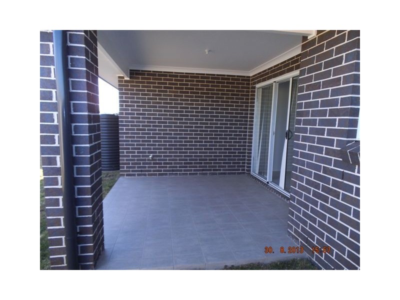 16 Kale Road, Spring Farm NSW 2570