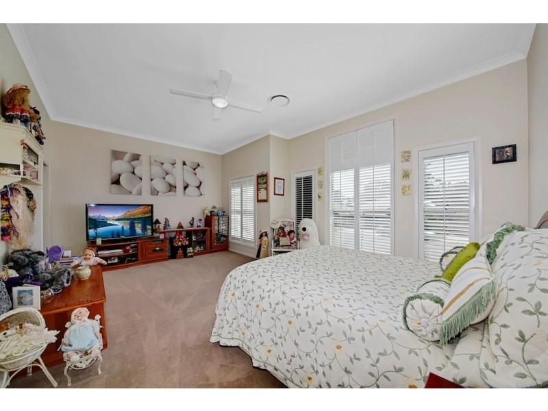 153 MacArthur Circuit, Camden Park NSW 2570