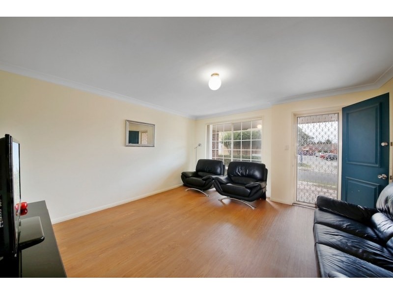 8 Liquidamber Drive, Narellan Vale NSW 2567