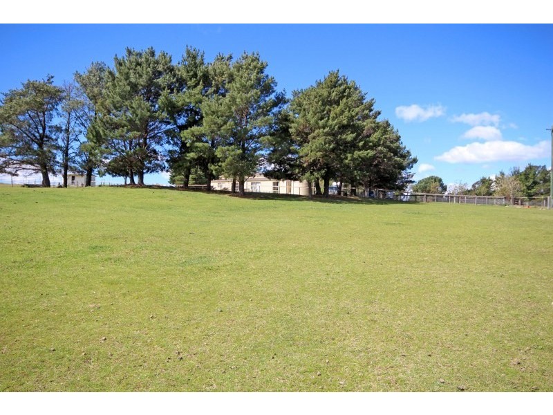 110 Mount View Close, Razorback NSW 2571
