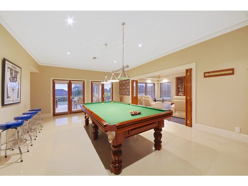 15 Pepperfields Place, Grasmere NSW 2570