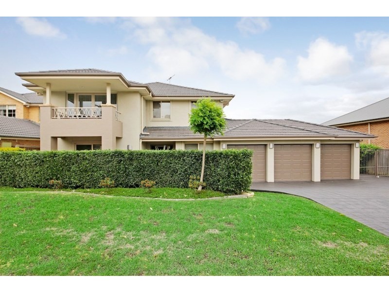 8 Jackey Drive, Camden Park NSW 2570