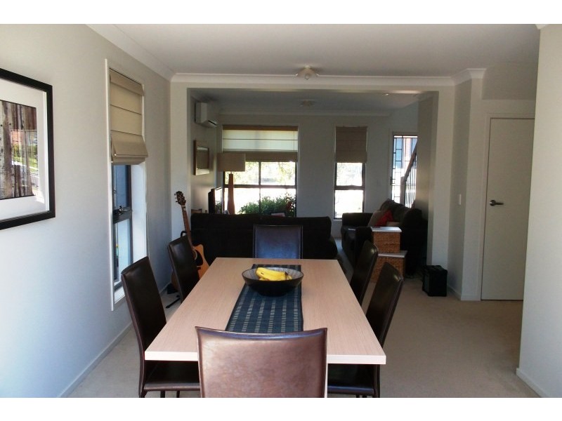 25 Maran Street, Spring Farm NSW 2570