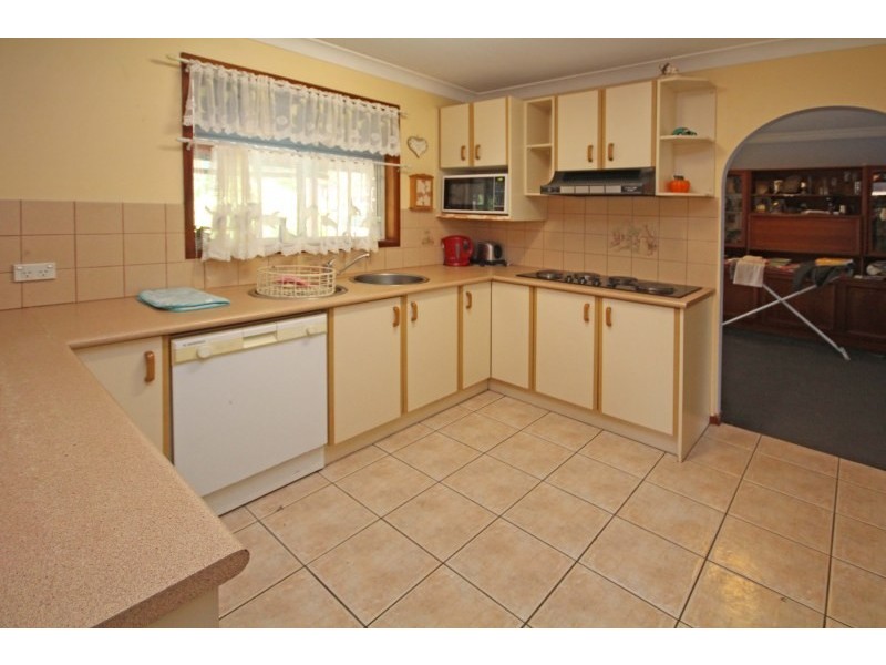 138 Camden Road, Douglas Park NSW 2569