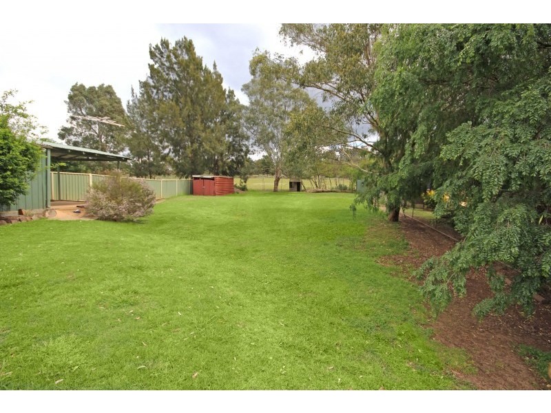 138 Camden Road, Douglas Park NSW 2569