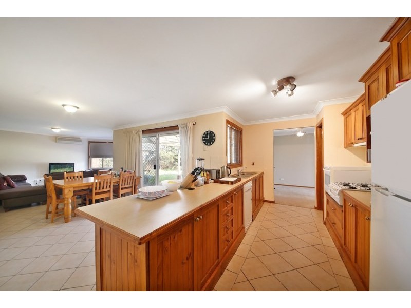 6 Paperbark Place, Narellan Vale NSW 2567