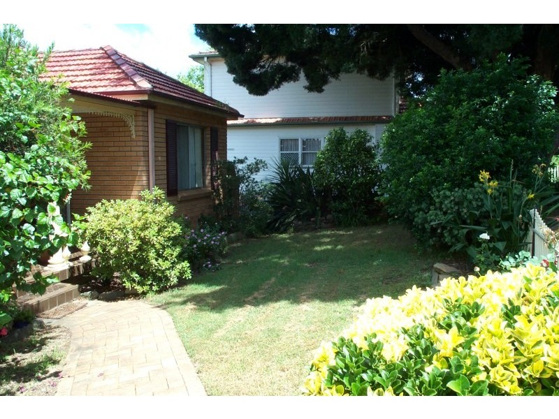 20 Alpha Road, Camden NSW 2570