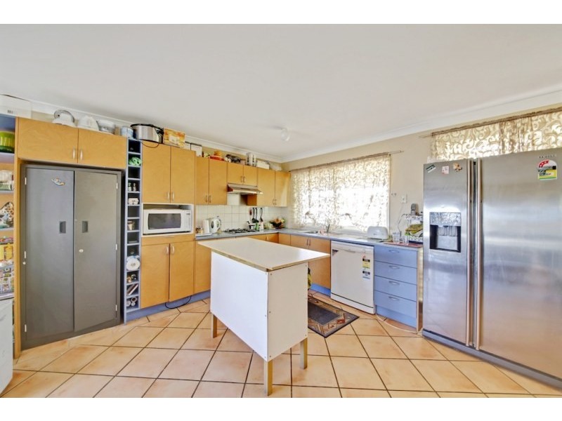30 Scobie Place, Mount Annan NSW 2567