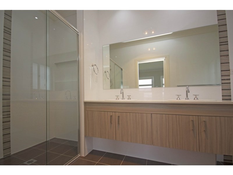 3 Explorer Street, Gregory Hills NSW 2557